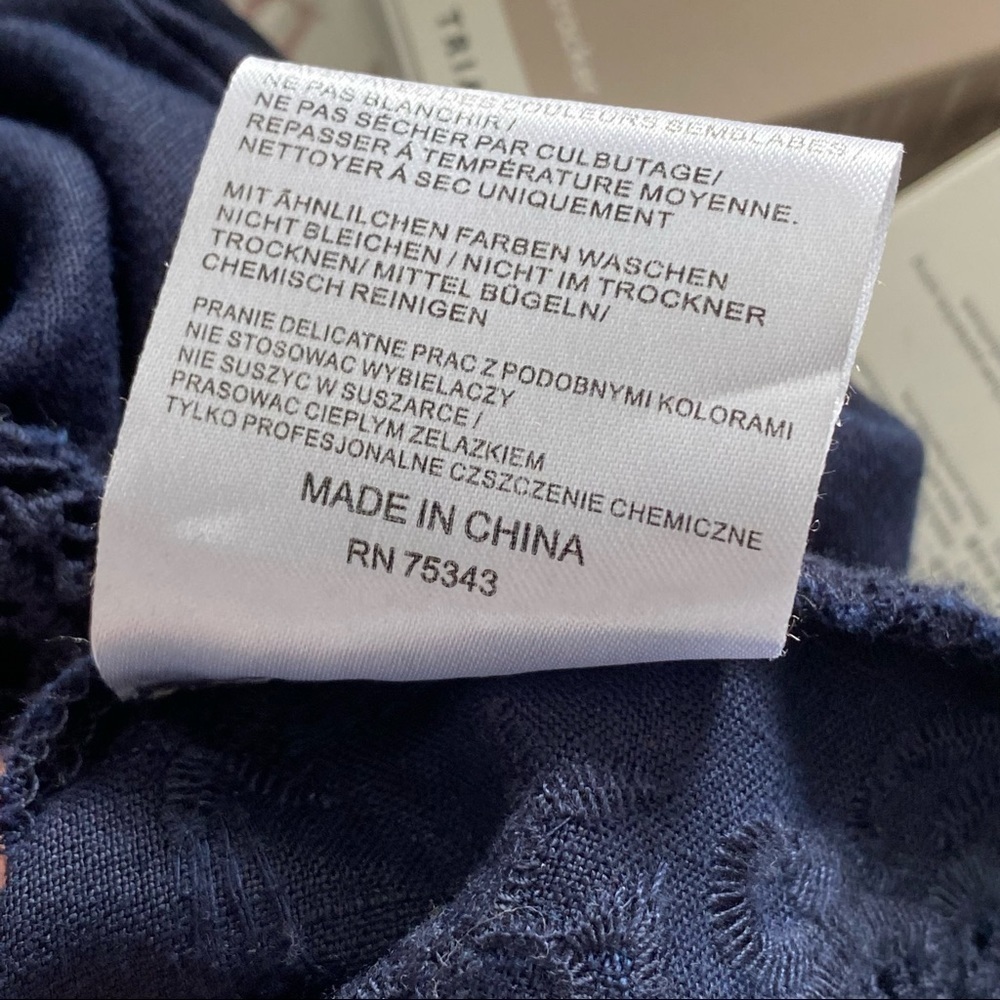 Malvin 100% Linen and Lace Trim Navy Embroidered Dress, Size Small 6 - Picture 11 of 11